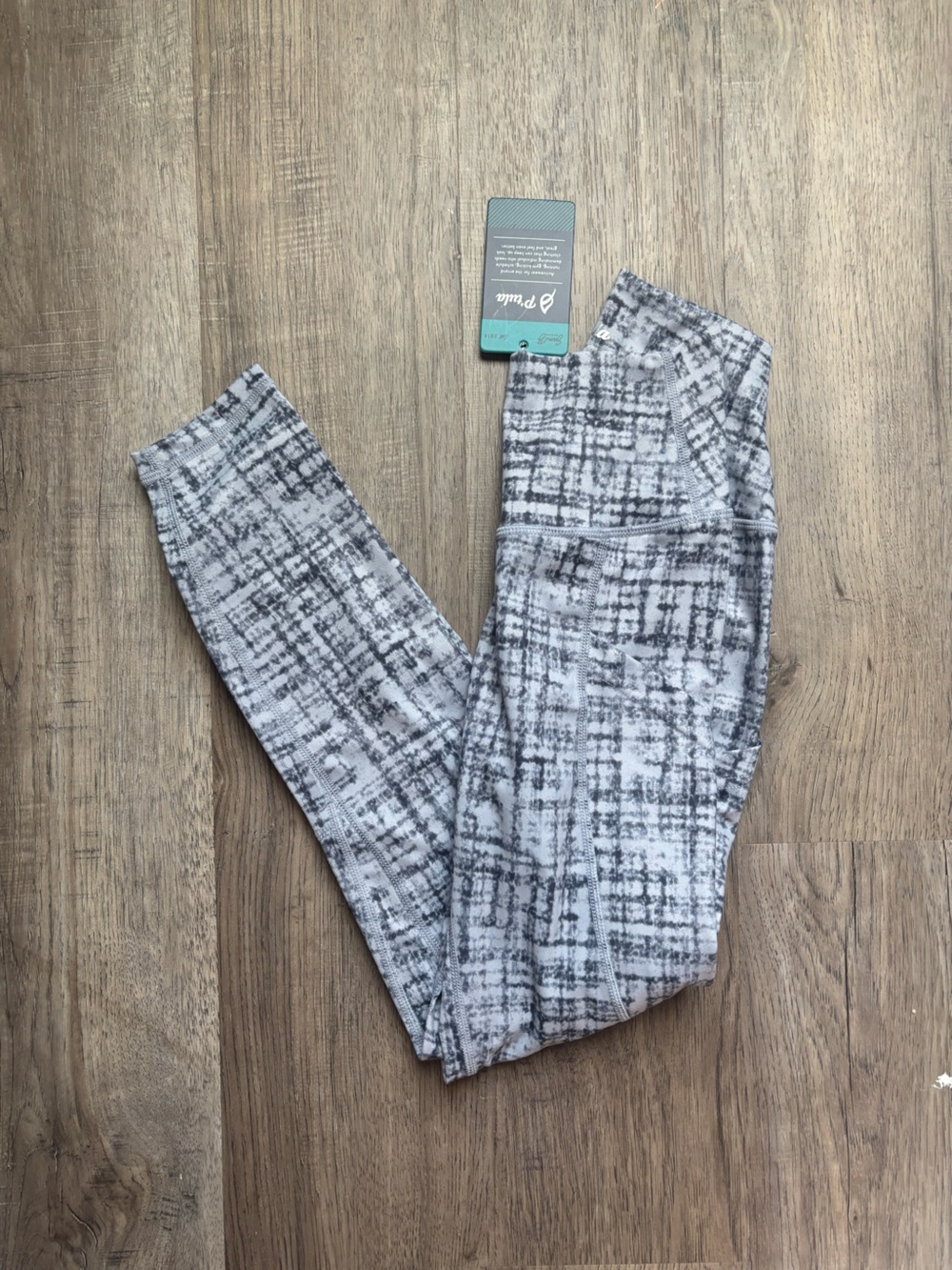 P'tula Gray, black, White Patterned women’s leggings